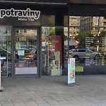 דירה Modern On The Banks Of The Danube