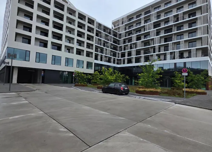 아파트 Modern On The Banks Of The Danube