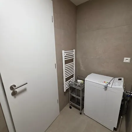 Modern On The Banks Of The Danube Апартаменты